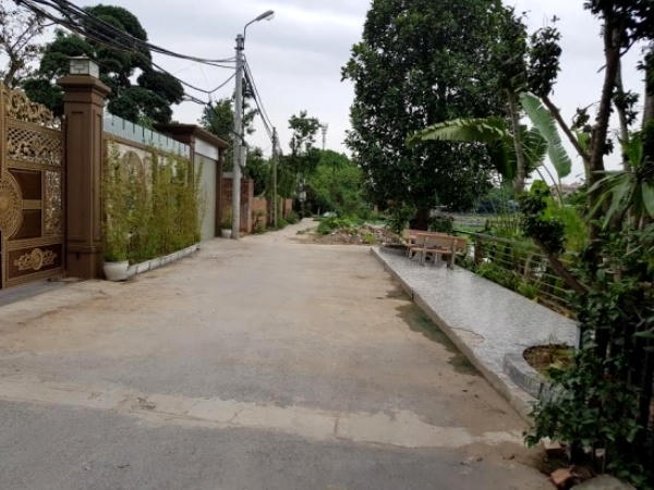 Vì sao đất nông nghiệp Hồ Tây bị “xâu xé“? 