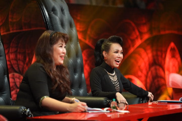 Giam khao NSNDHong Van va Viet Huong (6)