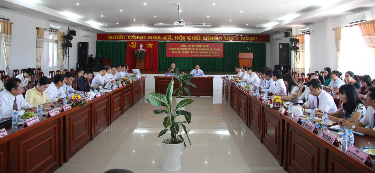 Bộ trưởng Lê Thành Long làm việc tại An Giang:  Công tác tư pháp có nhiều đóng góp nổi bật