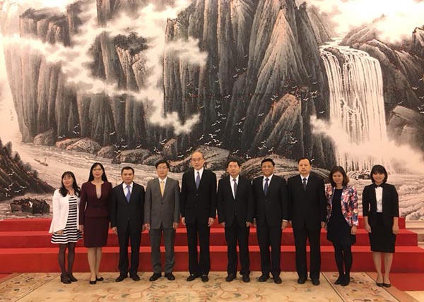 Thúc đẩy hợp tác pháp luật và tư pháp với CHND Trung Hoa