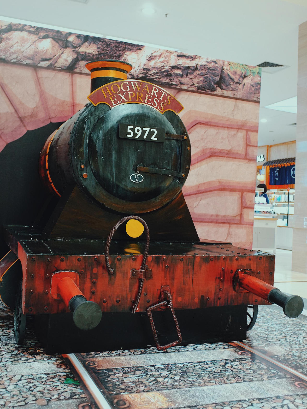 Trải nghiệm Halloween kỳ thú tại TTTM The Garden