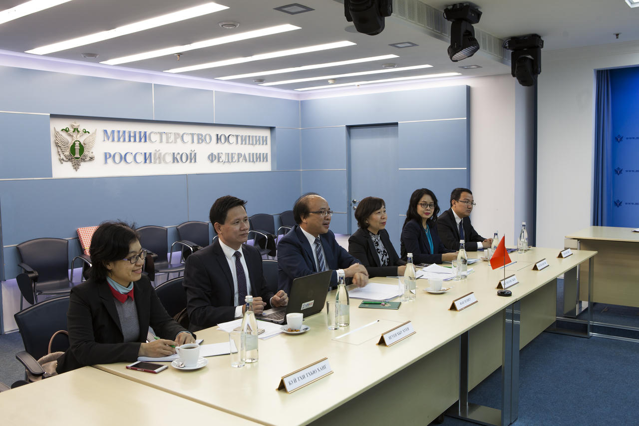 Đưa hợp tác pháp luật và tư pháp Việt Nam - Liên bang Nga đi vào chiều sâu, xứng tầm quan hệ đối tác chiến lược toàn diện