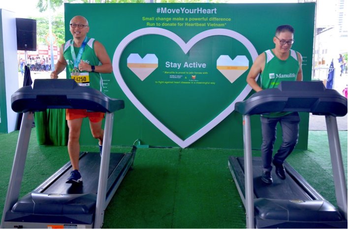 Manulife Việt Nam đóng góp gần 700 triệu đồng cho tổ chức Nhịp tim Việt Nam và đồng hành giải Marathon quốc tế thành phố Hồ Chí Minh Techcombank 2017
