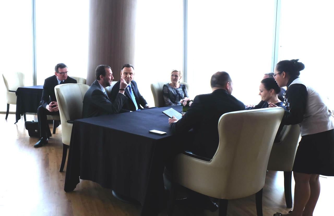 Tổng thống Ba Lan và Phu nhân tới thăm tháp Tài chính Bitexco