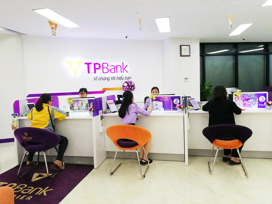 Có tiền trong túi nên mua ô tô hay gửi tiết kiệm