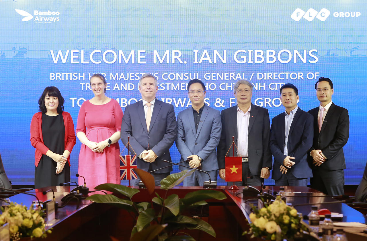 Tổng lãnh sự quán Anh tại TP.HCM thăm và làm việc với Bamboo Airways và Tập đoàn FLC
