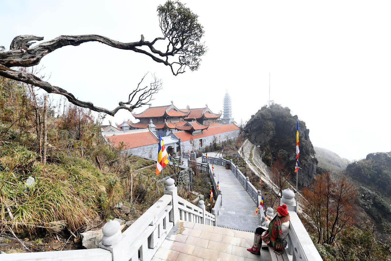 Hội xuân Mở Cổng trời Fansipan chính thức khai hội  ​