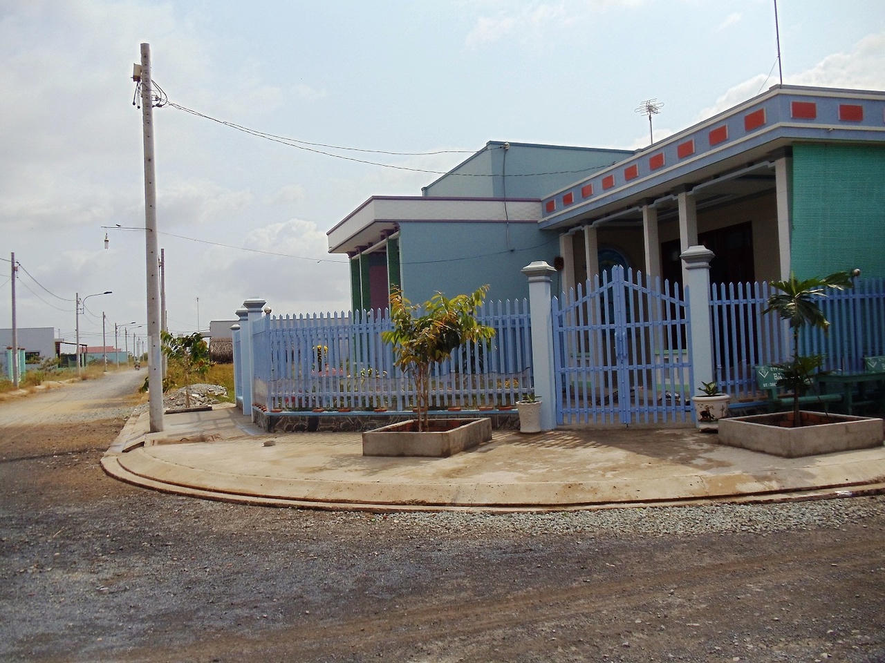 Tiếp vụ “Chủ đầu tư thiệt hại, Nhà nước thất thu hàng trăm tỷ đồng…”:  Hô biến bãi cạp cát thành khu đất “vàng” (!)