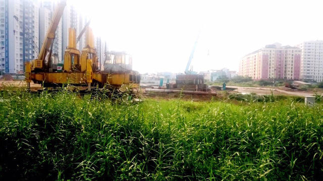 Bất chấp thực tế dự án đang 