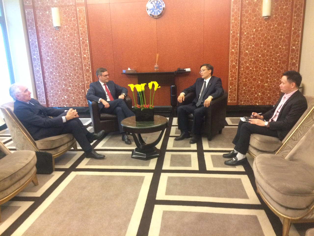 Đẩy mạnh hợp tác pháp luật Việt  - Pháp xứng tầm quan hệ đối tác chiến lược