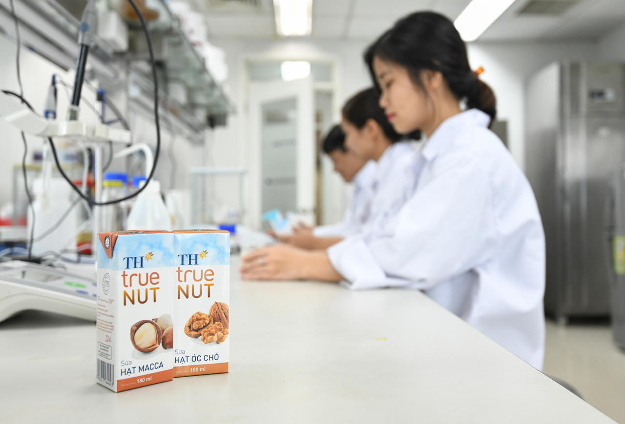 Hạt óc chó: “siêu thực phẩm” có trong sữa hạt