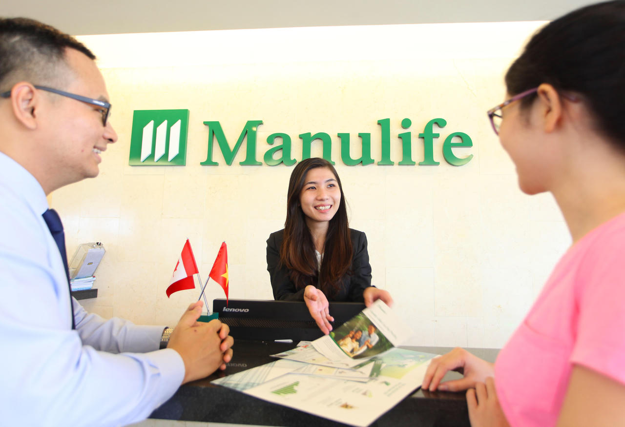 Manulife Việt Nam được vinh danh “Dịch vụ bảo hiểm nhân thọ tốt nhất” lần thứ 9