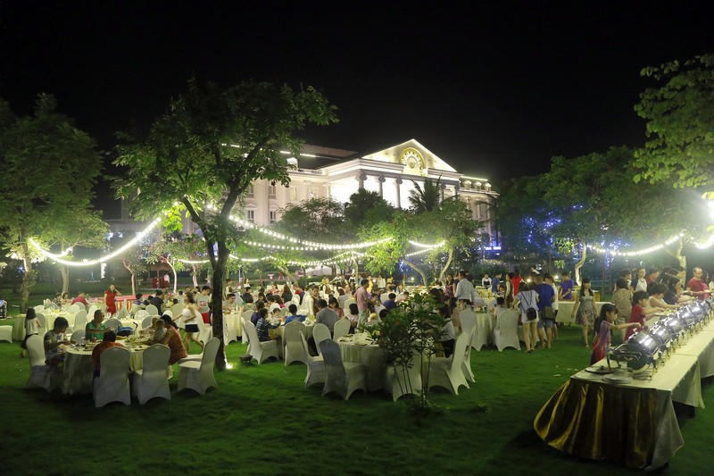 Đắm mình trong thiên đường xanh trong veo tại FLC Vĩnh Phúc