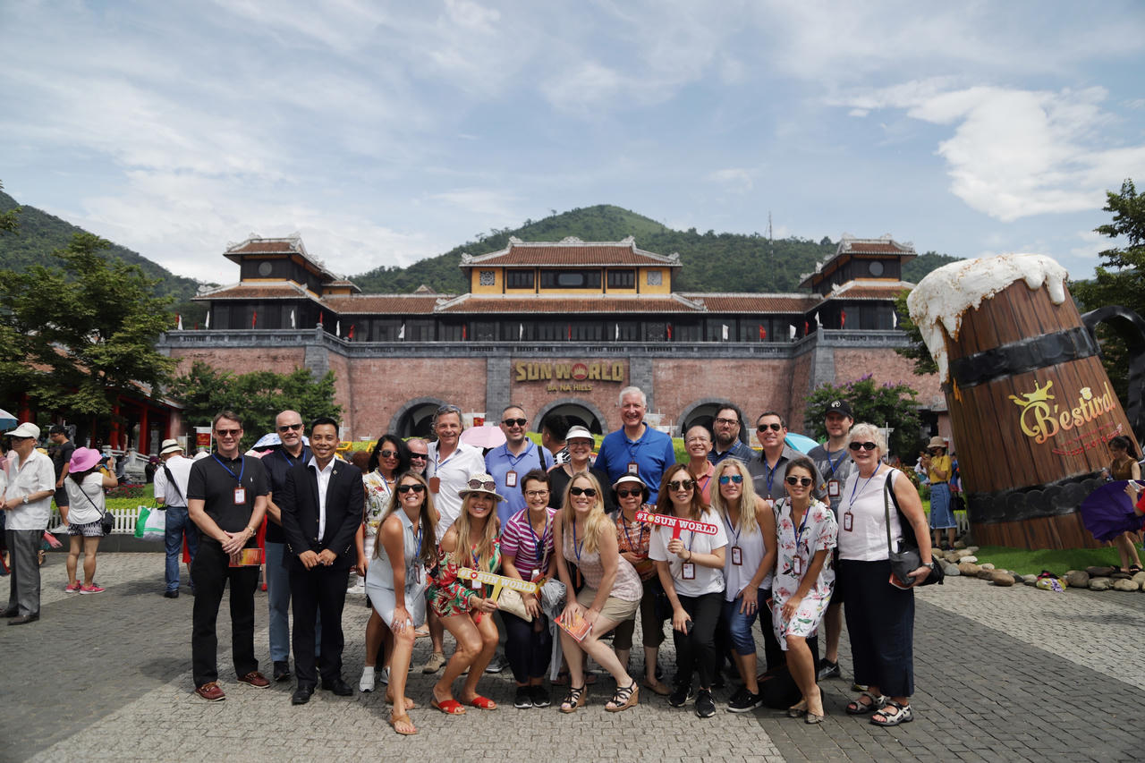 Hiệp hội các công viên giải trí và du lịch quốc tế IAAPA ấn tượng với các khu vui chơi giải trí Sun World