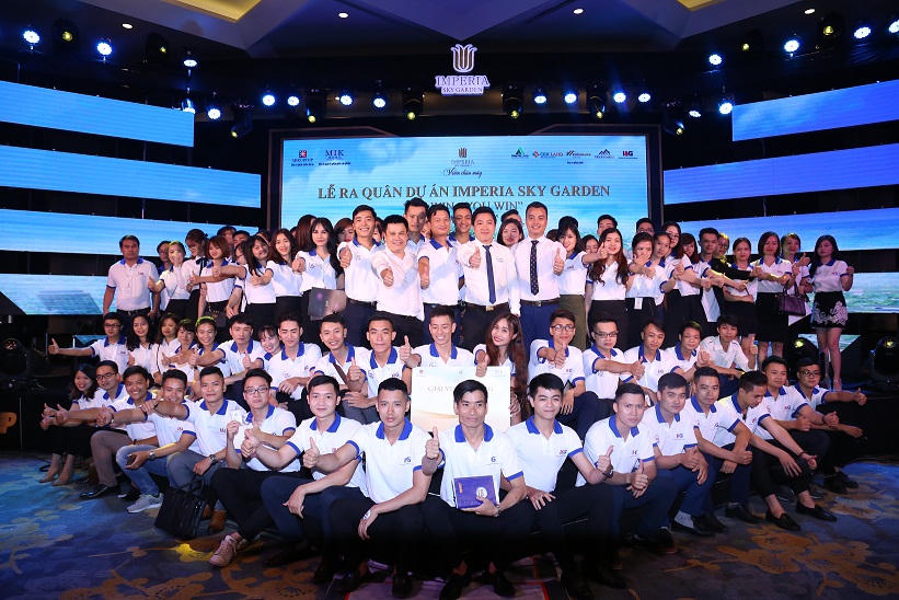 Bùng cháy trong Lễ ra quân Dự án Imperia Sky Garden