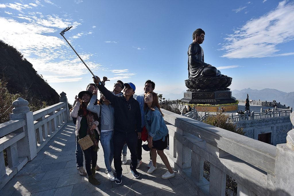 Hè đến Sun World, vui chẳng muốn về