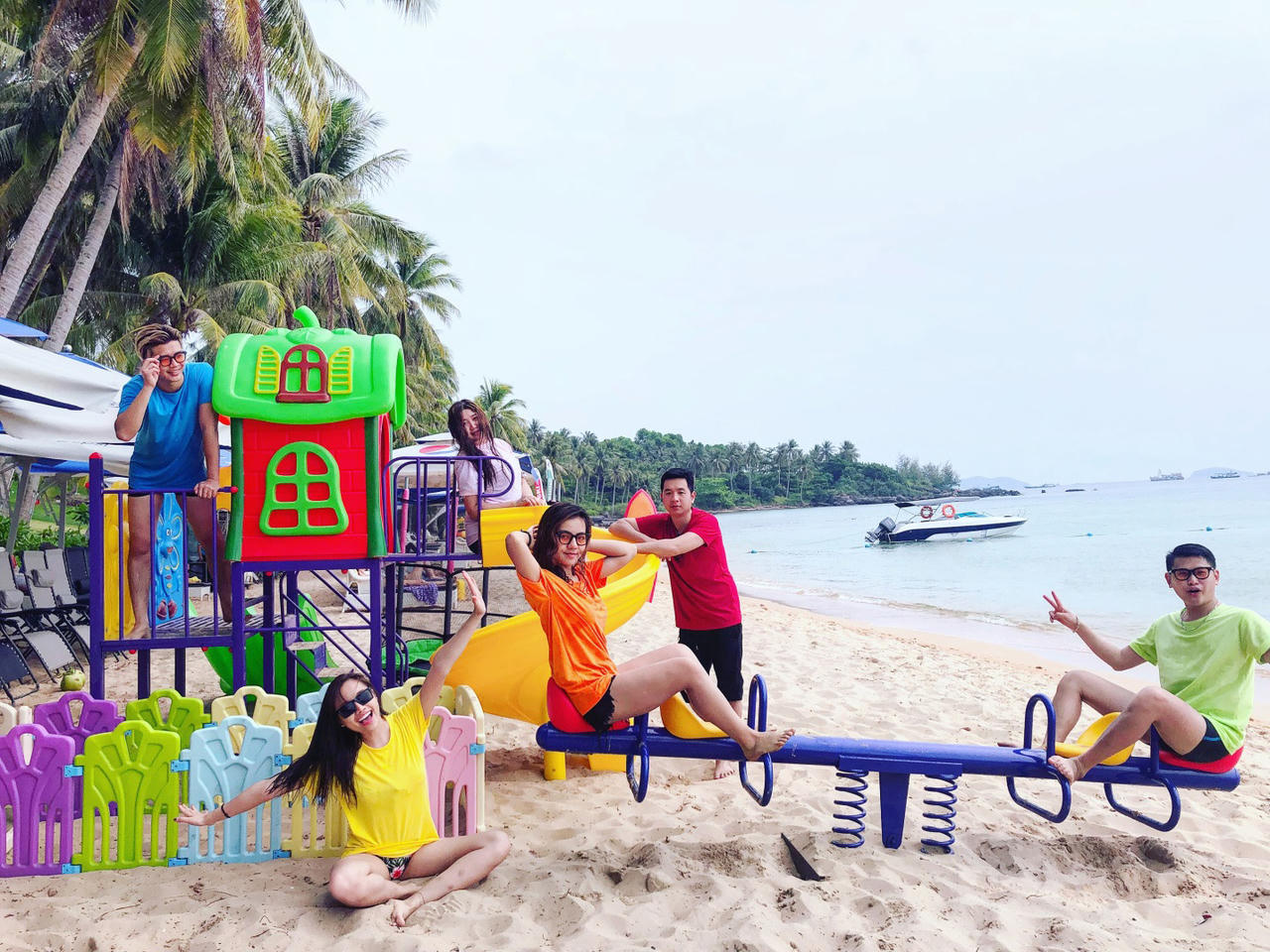 Hè đến Sun World, vui chẳng muốn về