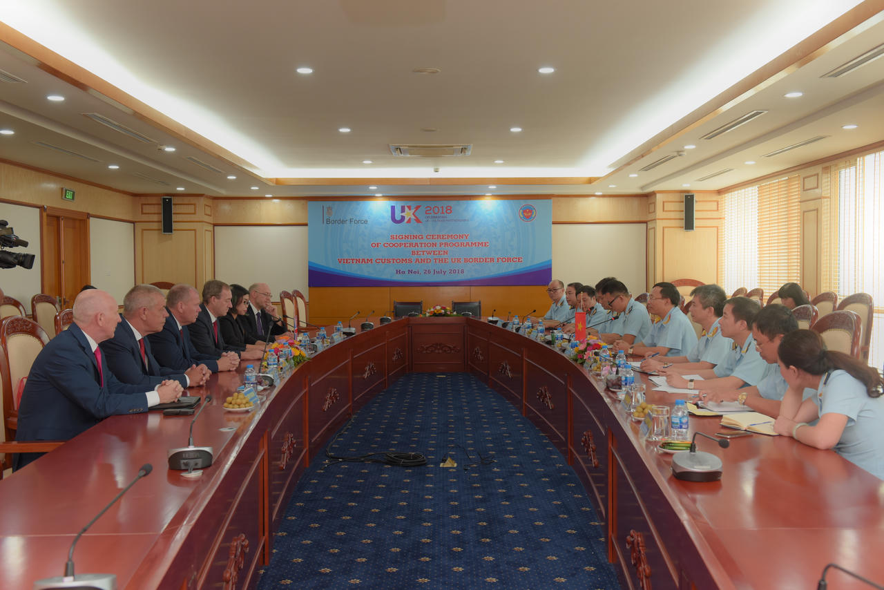 Ký kết Ý định thư về hợp tác giữa  Tổng cục Hải quan và Cơ quan Bảo vệ Biên giới Anh