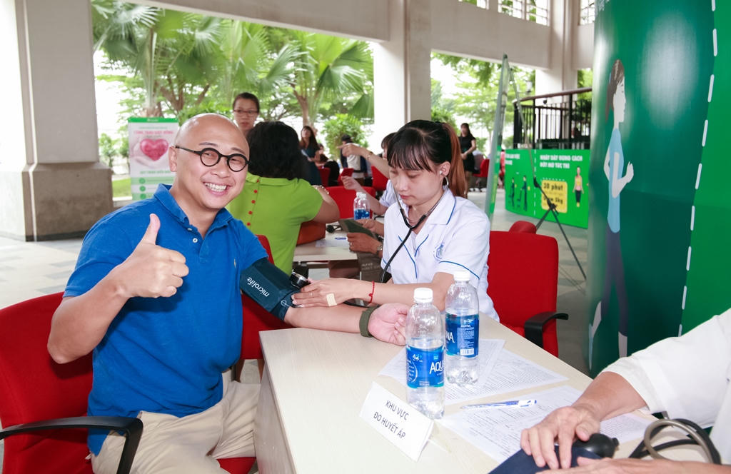 Manulife Việt Nam tiếp tục hiến tặng gần 350 đơn vị máu cho cộng đồng