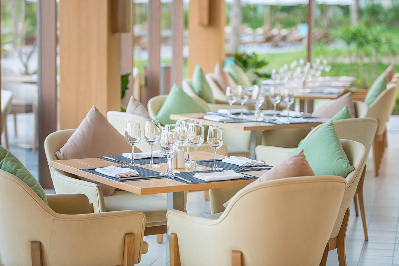 FLC Sầm Sơn: Thức dậy giữa thiên đường  