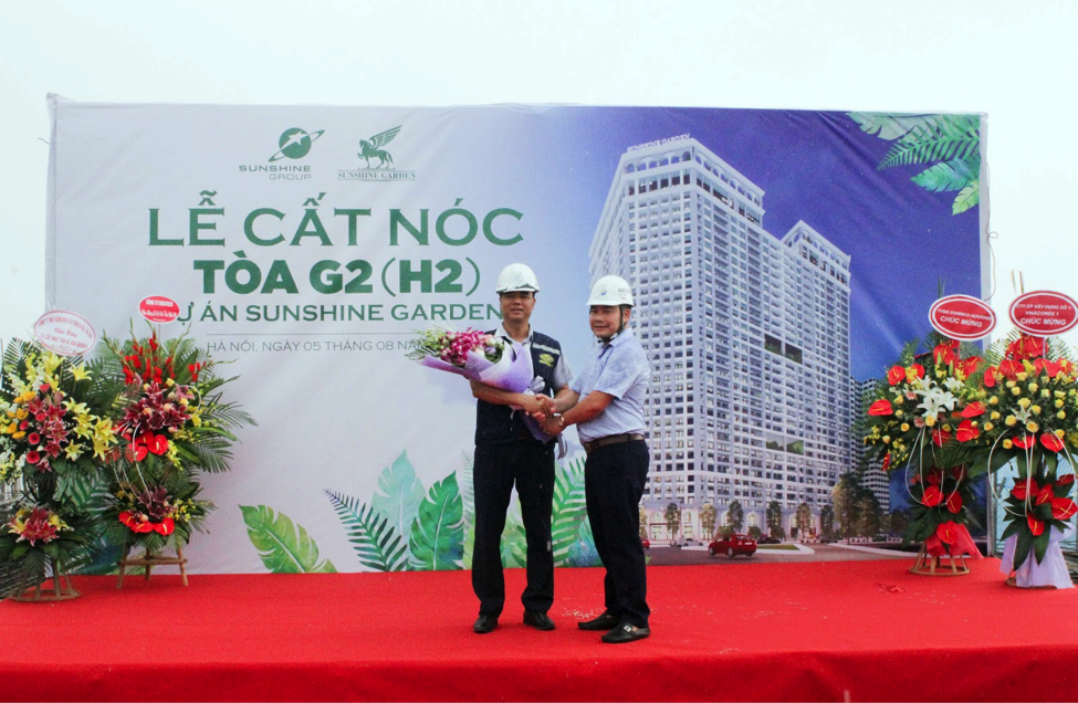 Cất nóc toàn dự án, thời điểm “vàng” để mua căn hộ Sunshine Garden