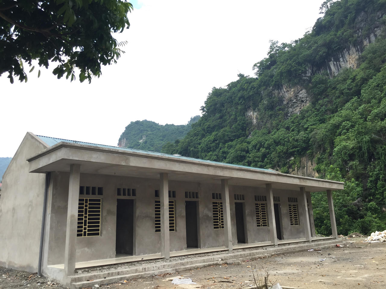 Hải quan cửa khẩu quốc tế Thanh Thuỷ nâng cao hiệu quả hoạt động nhờ cải cách, hiện đại hoá