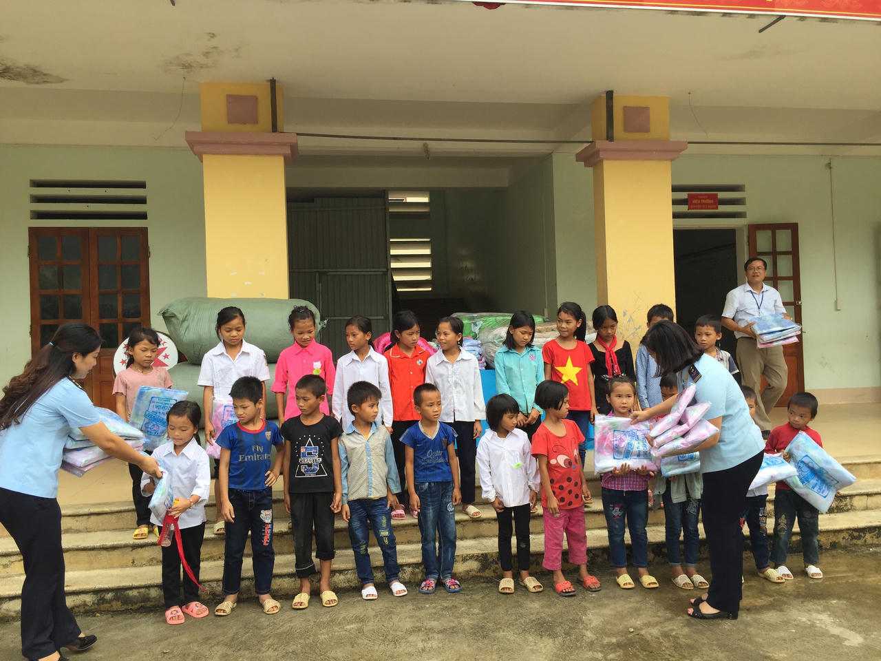 Hải quan cửa khẩu quốc tế Thanh Thuỷ nâng cao hiệu quả hoạt động nhờ cải cách, hiện đại hoá