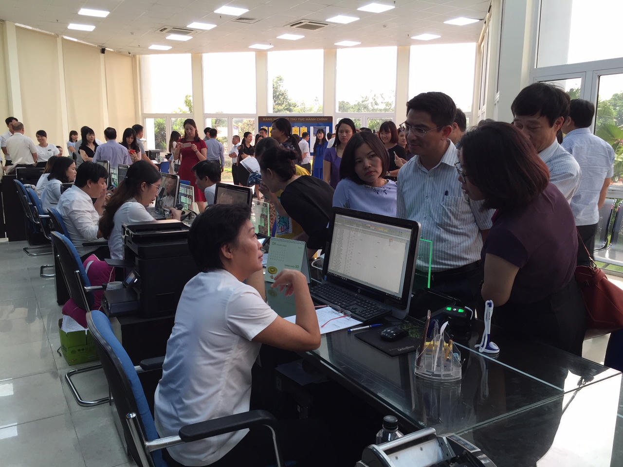 Bộ Tư pháp: Lớp bồi dưỡng lãnh đạo, quản lý cấp Vụ và tương đương đi thực tế tại Hải Phòng