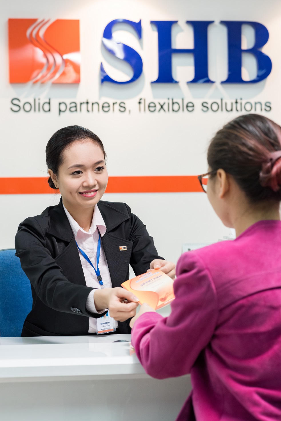 Gửi tiền trúng xe và hàng ngàn giải thưởng giá trị cùng SHB