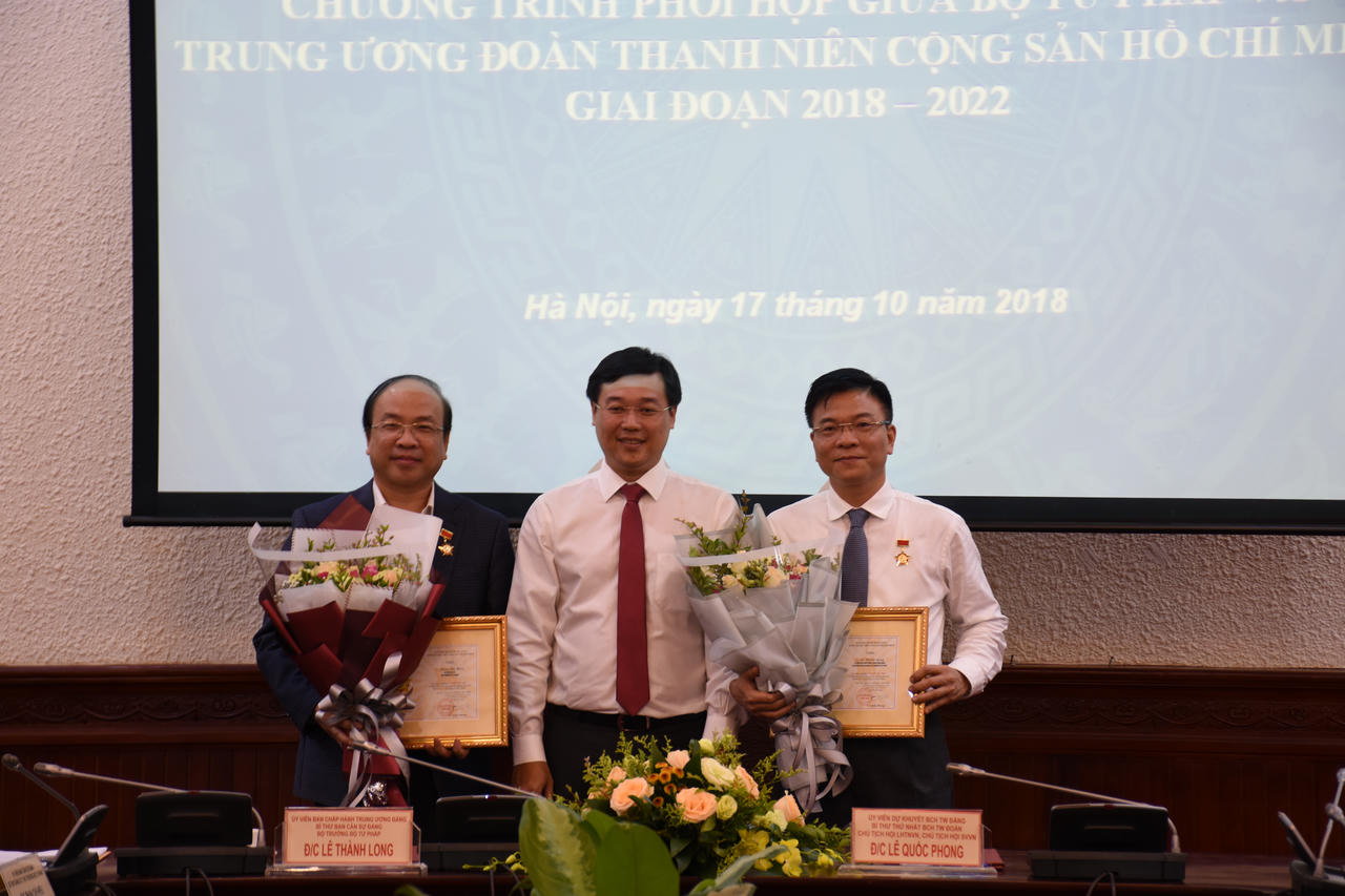 Phát huy tinh thần xung kích, sáng tạo, trách nhiệm của thanh niên