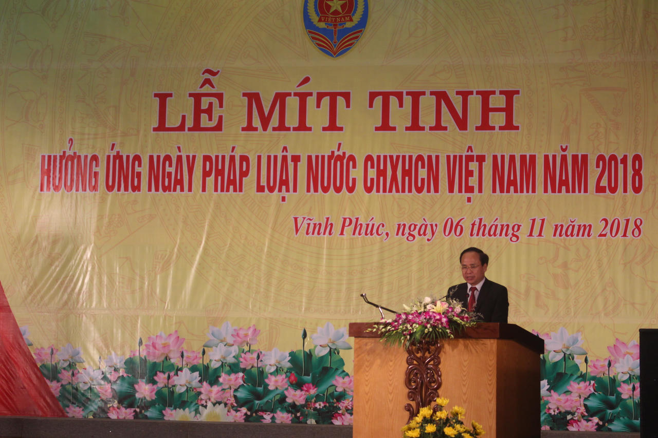Vĩnh Phúc long trọng mít tinh hưởng ứng Ngày Pháp luật 2018