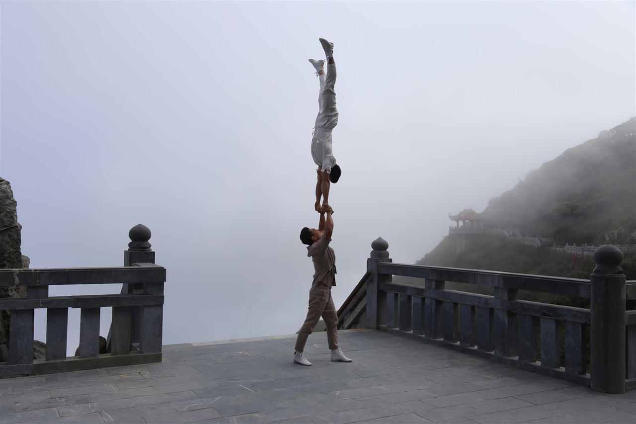 Màn trình diễn cực đỉnh của bộ đôi Quốc Cơ, Quốc Nghiệp trên Nóc nhà Đông Dương