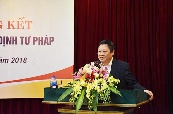 Phát huy các nguồn lực xã hội cho giám định tư pháp