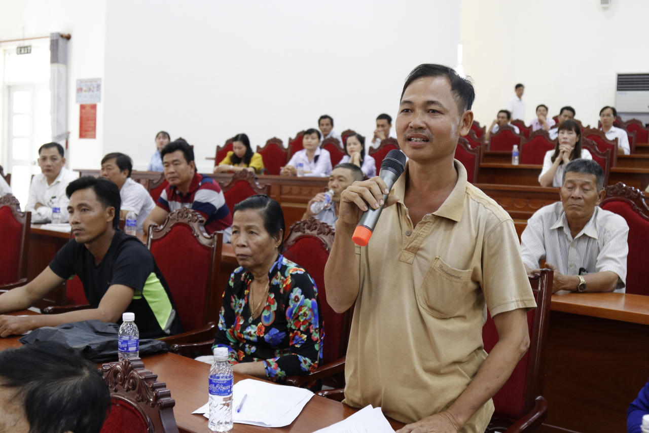 Bộ trưởng Lê Thành Long giải đáp nhiều thắc mắc của cử tri Kiên Giang