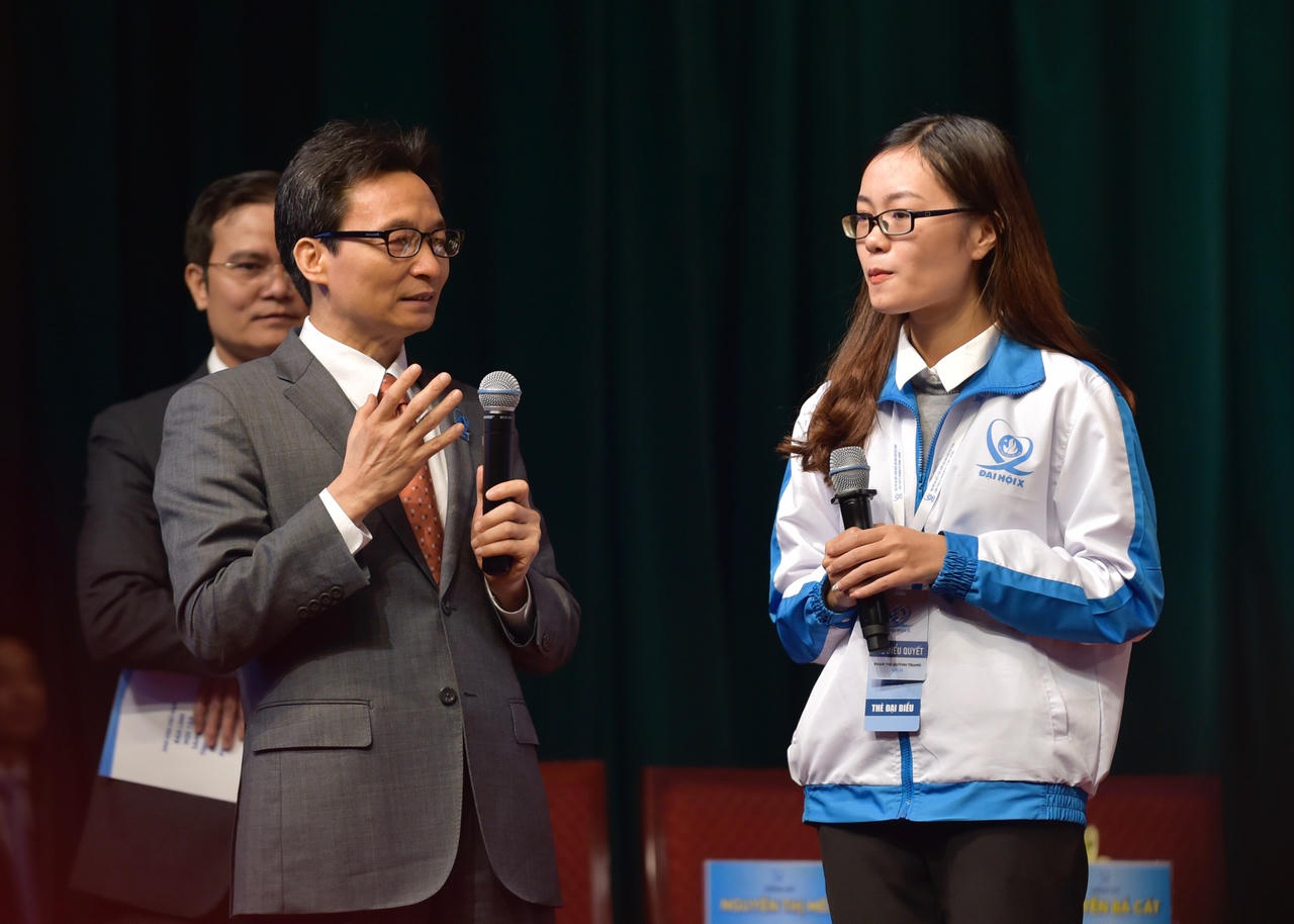 Phó Thủ tướng Vũ Đức Đam: Các bạn trẻ hãy nghĩ lớn nhưng bắt đầu từ những việc nhỏ