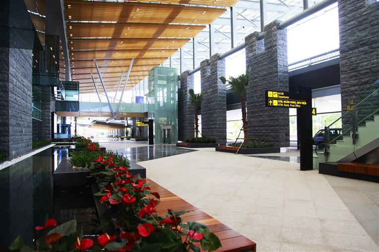 Sân bay Vân Đồn và chuyện “tư nhân xây nên… cái gì cũng nhanh”