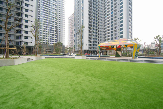 Cây xanh, thảm cỏ, công viên ngập tràn sắc xanh tại TNR Goldmark City