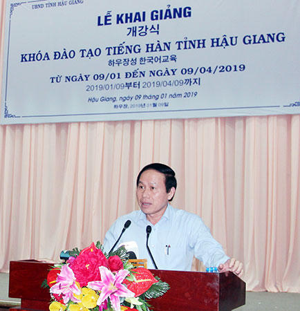 Hậu Giang đào tạo tiếng Hàn Quốc cho cán bộ, công chức