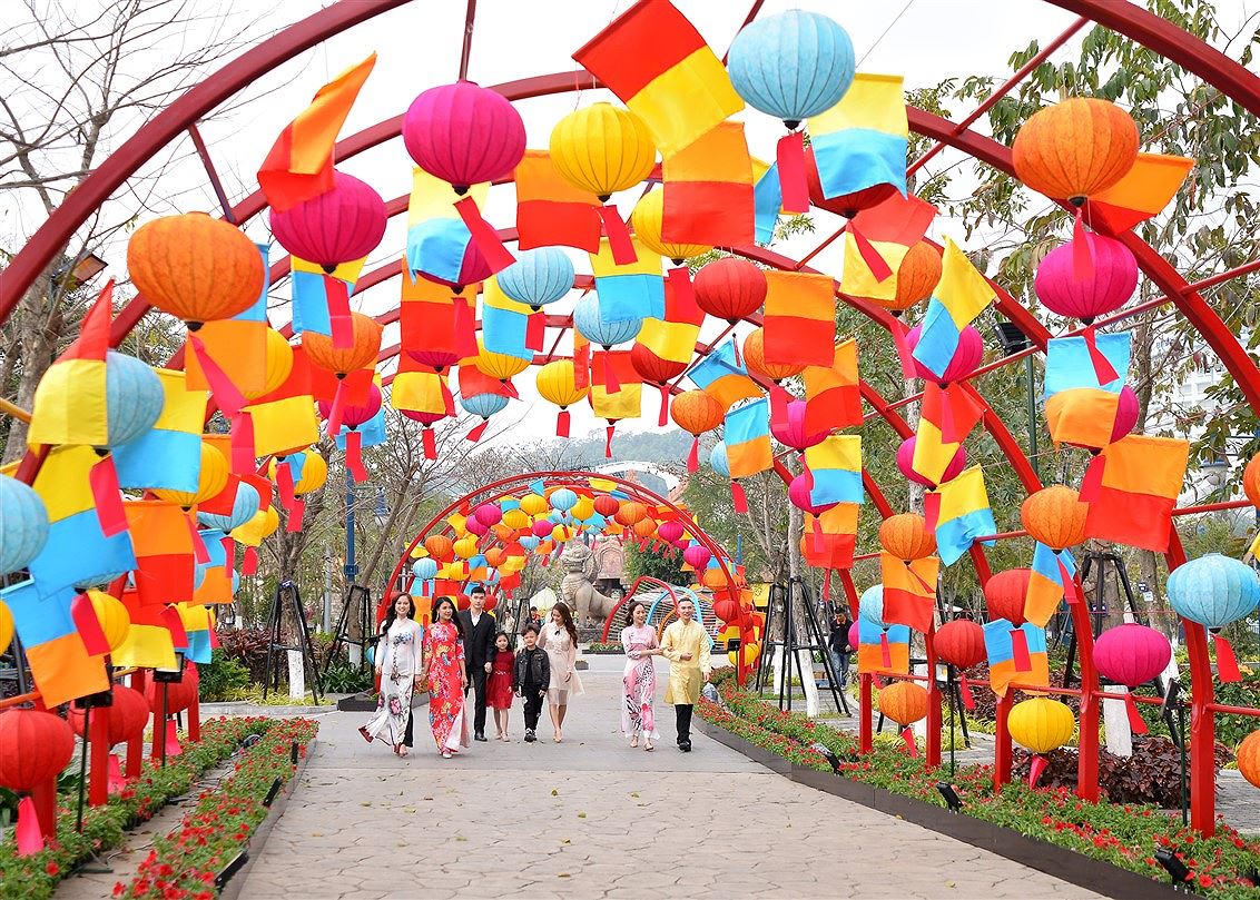 Vui hết nấc với lễ hội hoa xuân tại Sun World Halong Complex