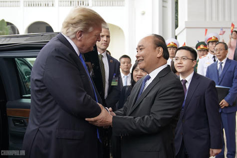 Thủ tướng Nguyễn Xuân Phúc hội kiến với Tổng thống Donald Trump