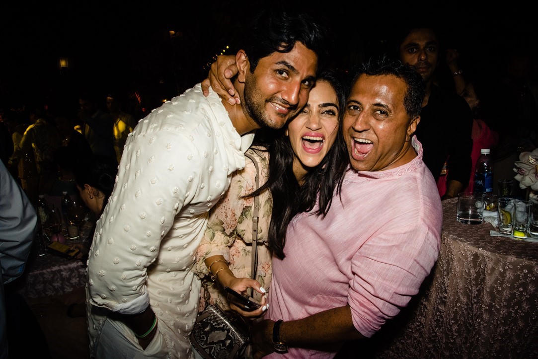 Ngất ngây trước lễ cưới đẹp như cổ tích của cặp đôi tỷ phú Ấn Độ tại JW Mariortt Phu Quoc Emerald Bay