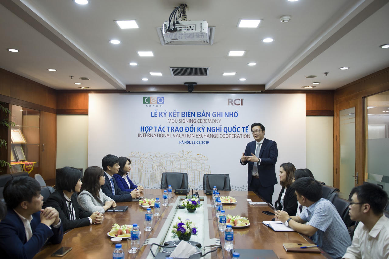 Tập đoàn CEO tiến tới hợp tác trao đổi kỳ nghỉ cùng RCI