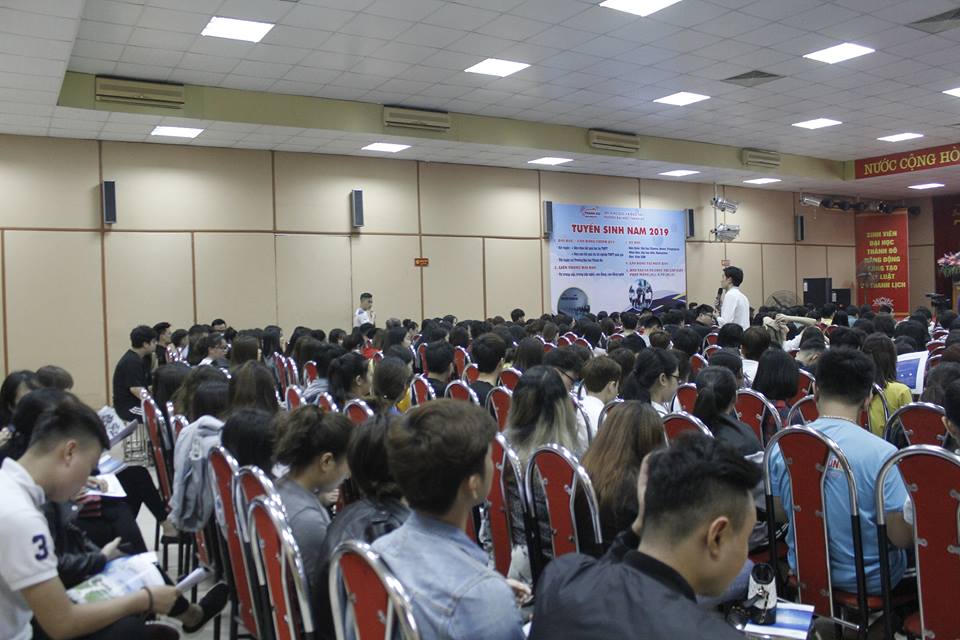 Đại học Thành Đô: Đối thoại sinh viên với nhà trường