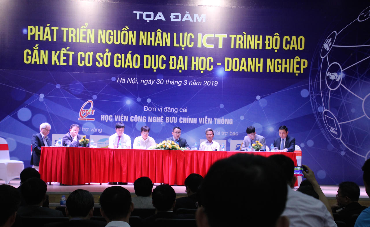 Gắn kết cơ sở đại học và doanh nghiệp: Khởi động cuộc cách mạng trong quản trị đại học