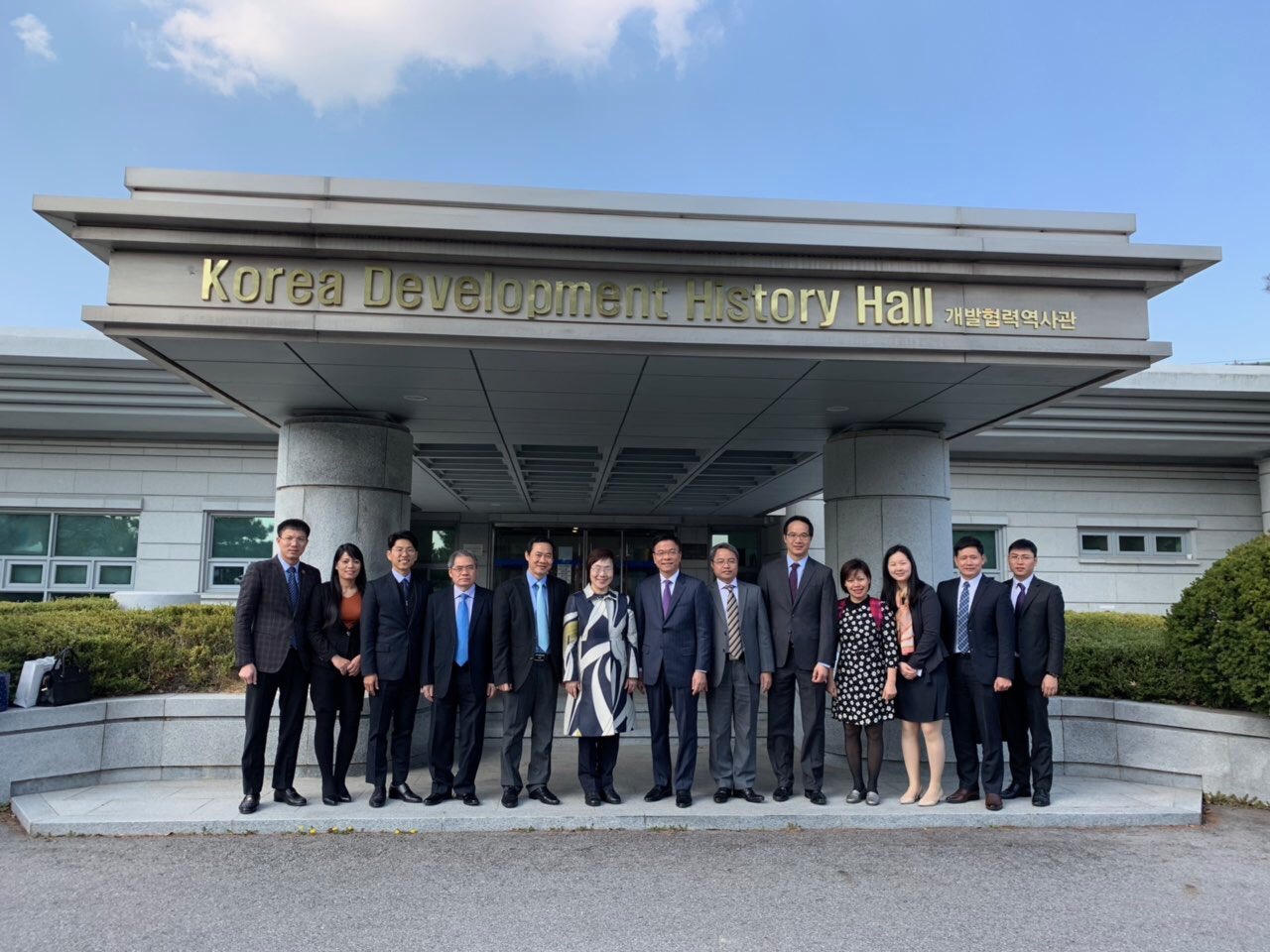 Củng cố mối quan hệ hợp tác pháp luật Việt Nam - Hàn Quốc 