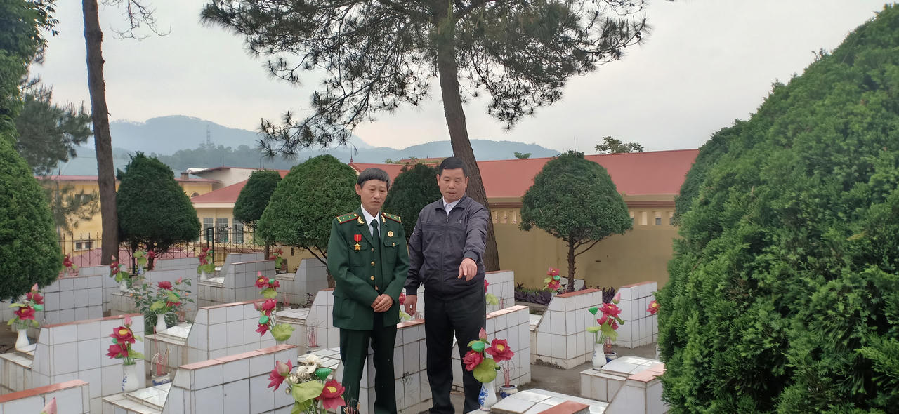 Hội cựu chiến binh cơ quan Bộ Tư pháp  và Đoàn thanh niên Bộ Tư pháp về thăm chiến trường xưa tại tỉnh Lạng Sơn