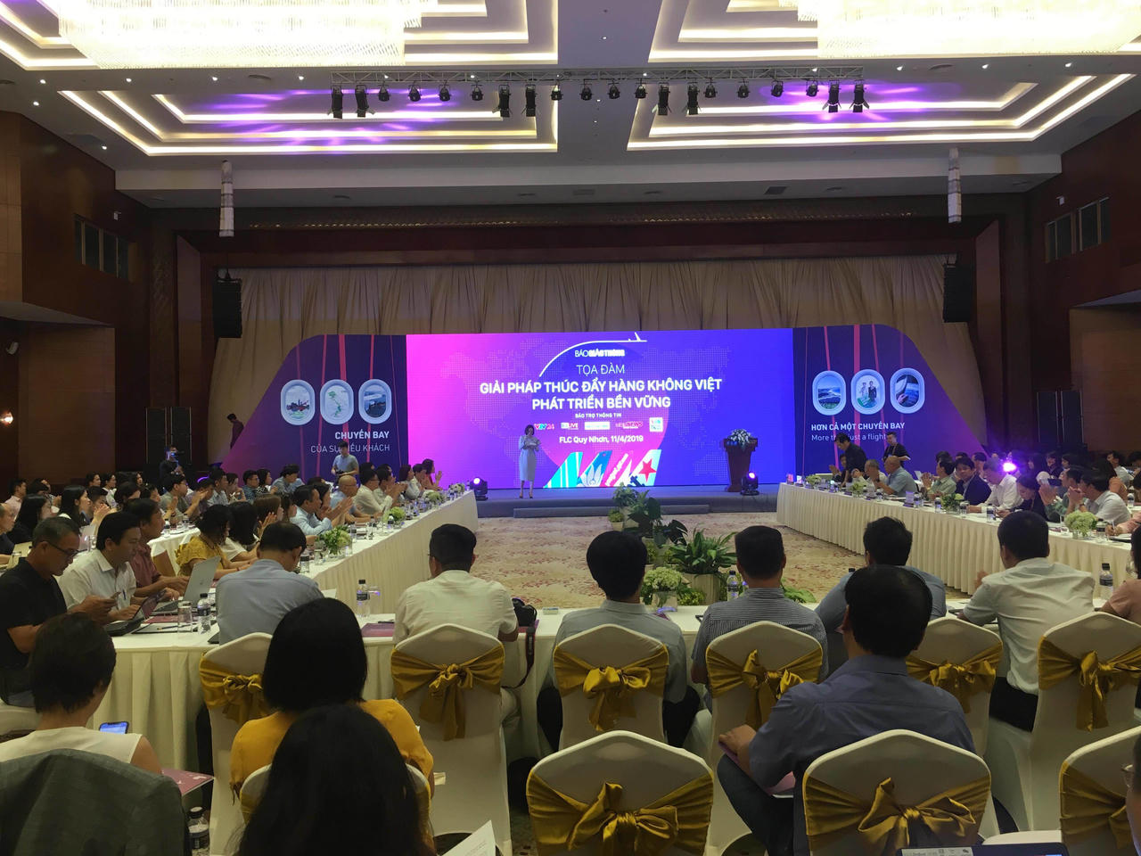 Tăng trưởng đáng kinh ngạc, hàng không Việt Nam vẫn cần sự phát triển bền vững