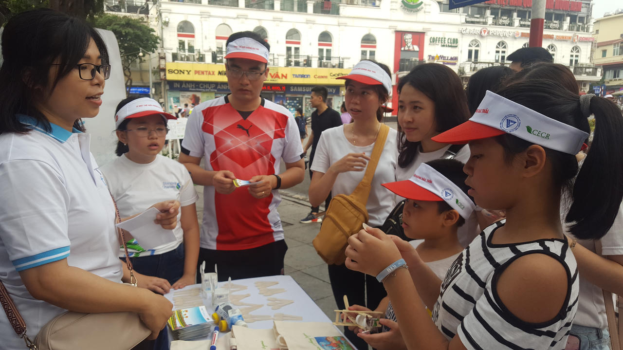 TH True MILK tiên phong cùng khách hàng “Vì một thế giới không rác thải”