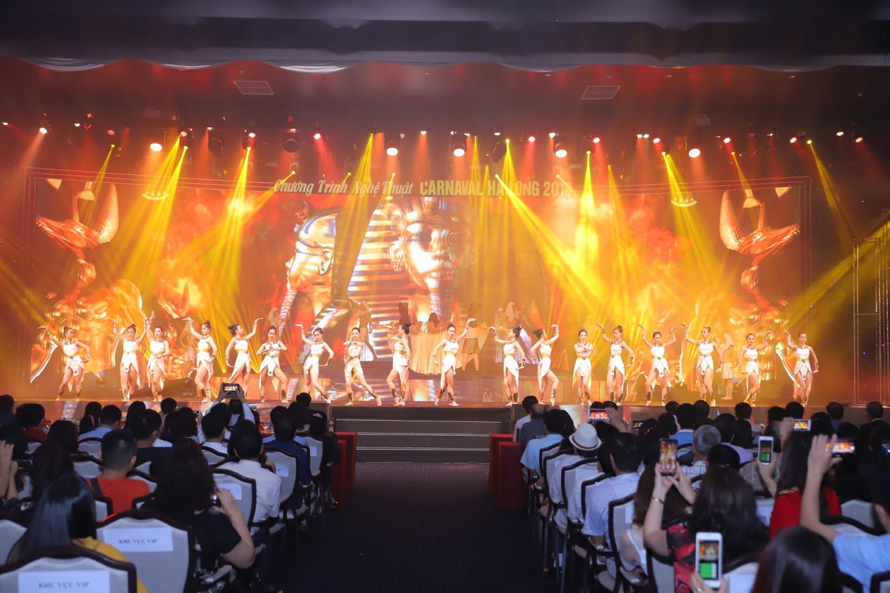 Carnaval Hạ Long 2019: Đêm nghệ thuật rực rỡ sắc màu bên bờ di sản 