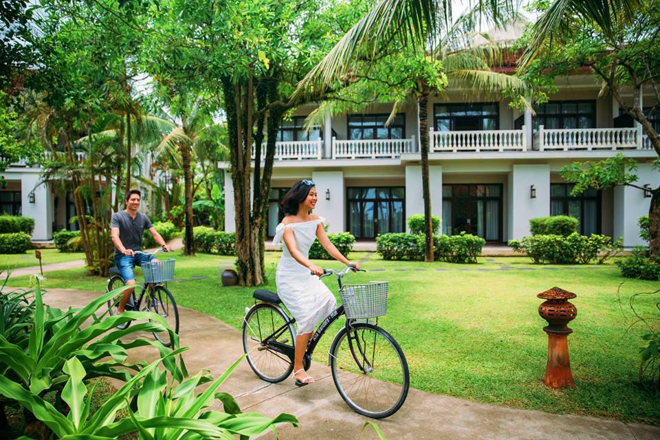 Ngày đẹp trời nhất là ngày mình cùng nắm tay tới Ana Mandara Huế  Beach Resort & Spa